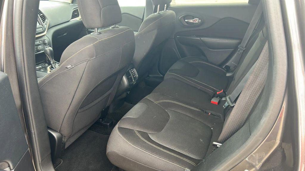 used 2016 Jeep Cherokee car, priced at $10,992