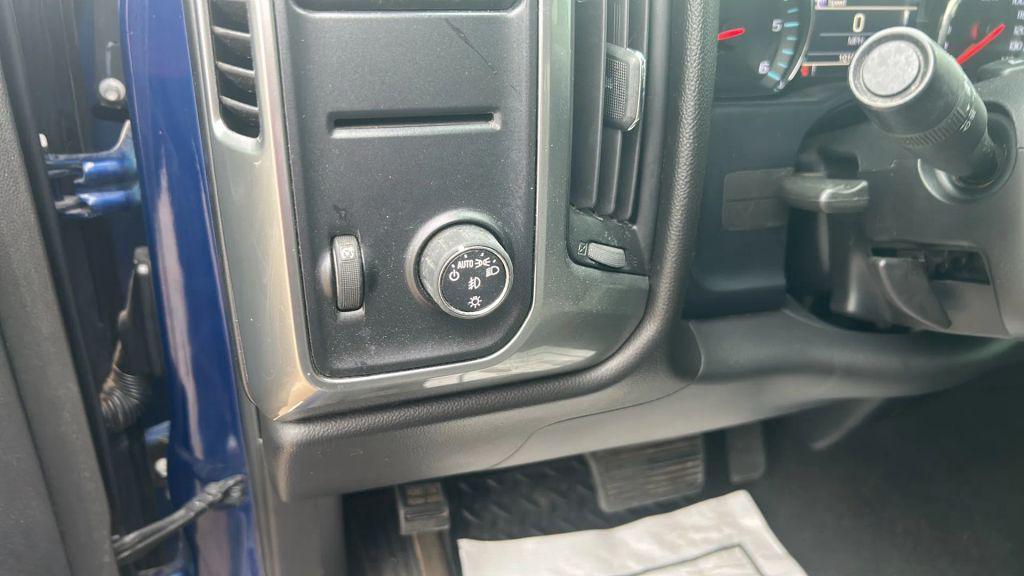 used 2014 Chevrolet Silverado 1500 car, priced at $18,394