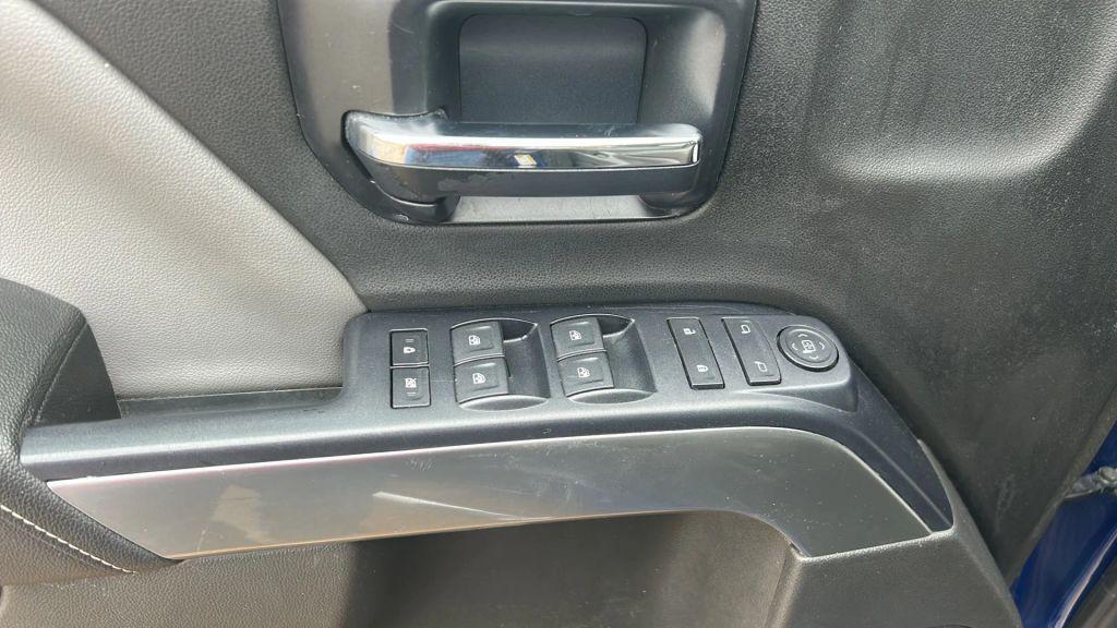 used 2014 Chevrolet Silverado 1500 car, priced at $18,394