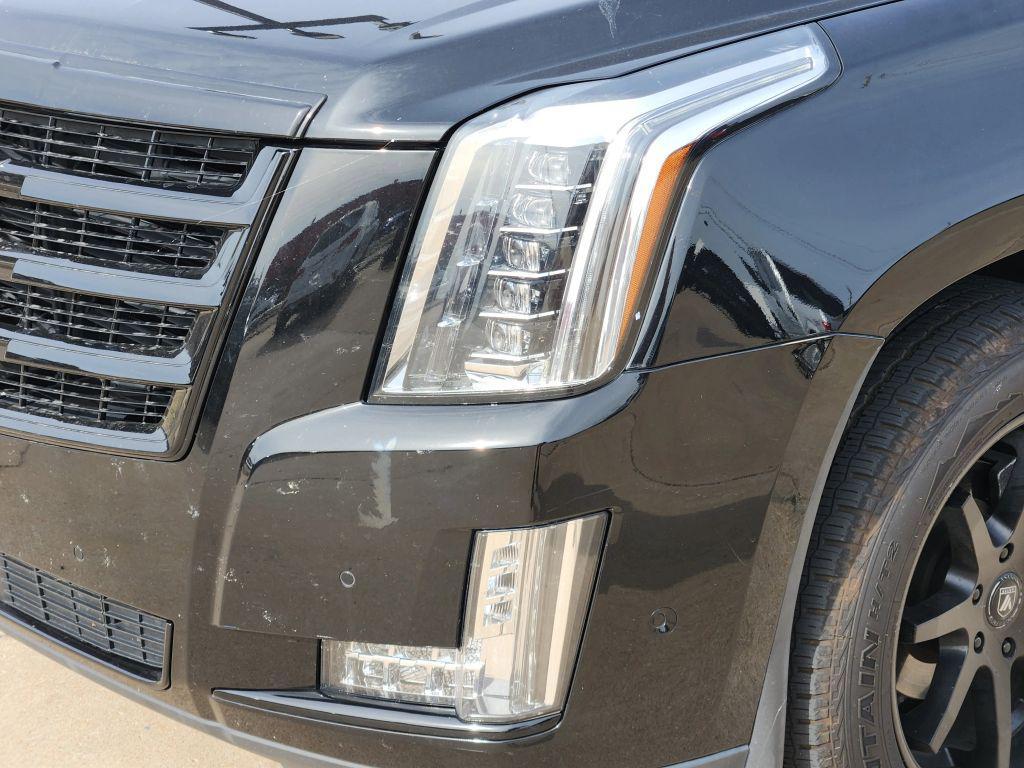 used 2018 Cadillac Escalade car, priced at $25,999