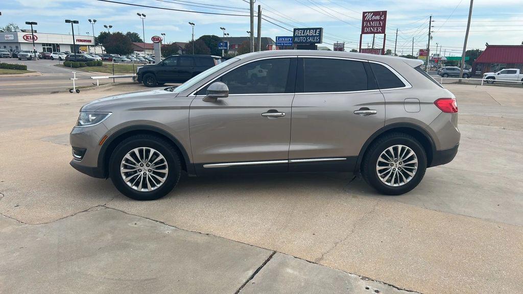 used 2018 Lincoln MKX car, priced at $19,237