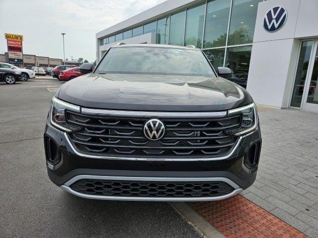 new 2024 Volkswagen Atlas Cross Sport car, priced at $41,283