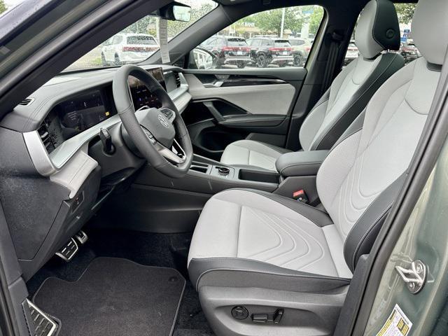 new 2025 Volkswagen Tiguan car, priced at $40,336