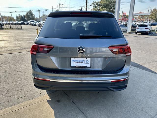 new 2024 Volkswagen Tiguan car, priced at $28,017