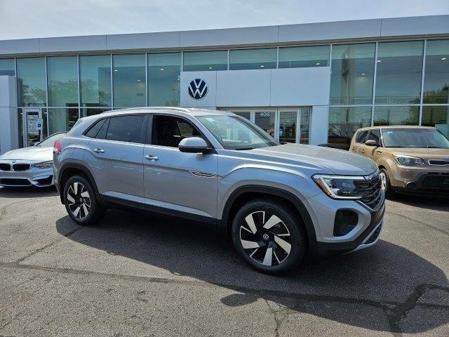 new 2024 Volkswagen Atlas Cross Sport car, priced at $41,283