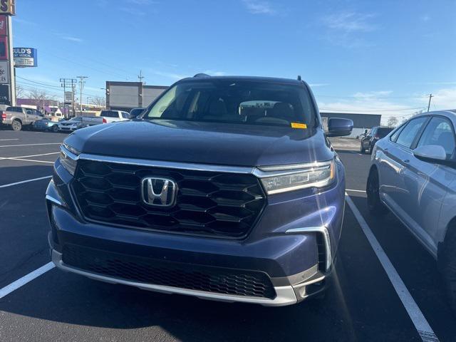 used 2024 Honda Pilot car, priced at $44,545