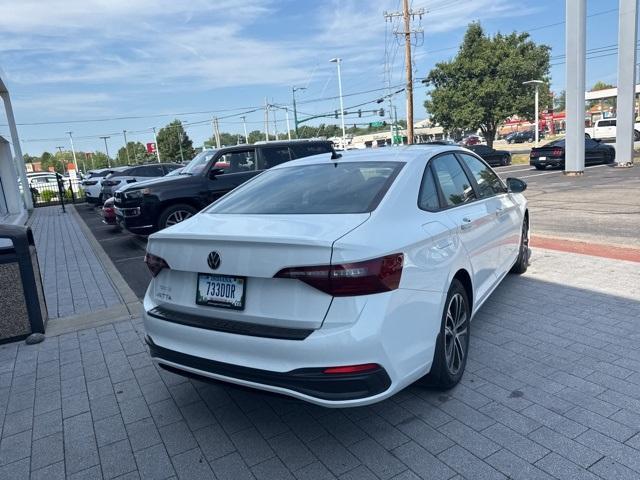 used 2024 Volkswagen Jetta car, priced at $22,107