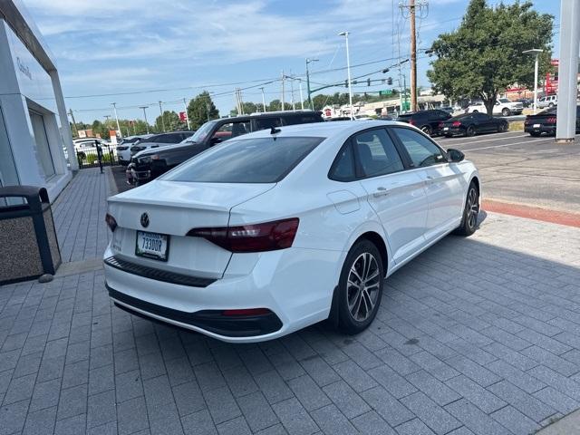 used 2024 Volkswagen Jetta car, priced at $22,107