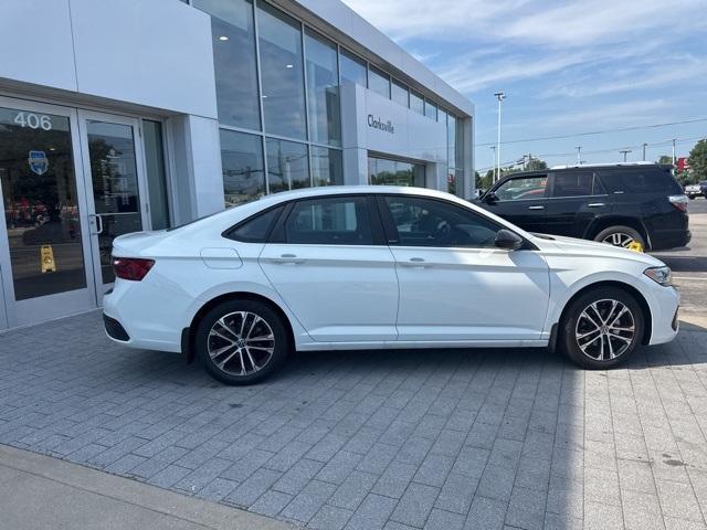 used 2024 Volkswagen Jetta car, priced at $22,107