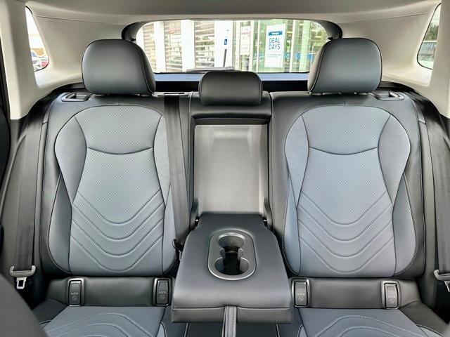 new 2025 Volkswagen Tiguan car, priced at $31,461