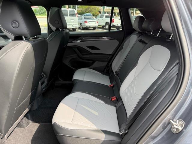 new 2025 Volkswagen Tiguan car, priced at $36,121