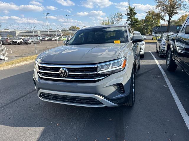 used 2021 Volkswagen Atlas Cross Sport car, priced at $27,264