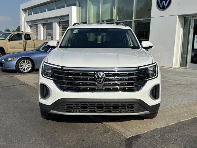 new 2024 Volkswagen Atlas car, priced at $42,142