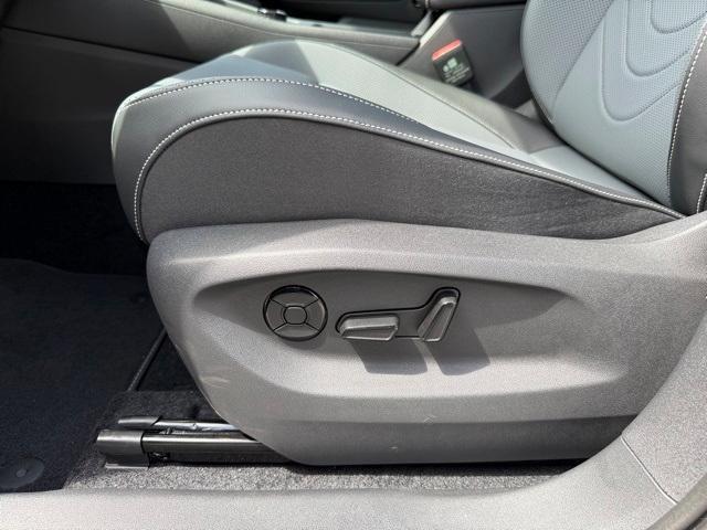 new 2025 Volkswagen Tiguan car, priced at $36,231