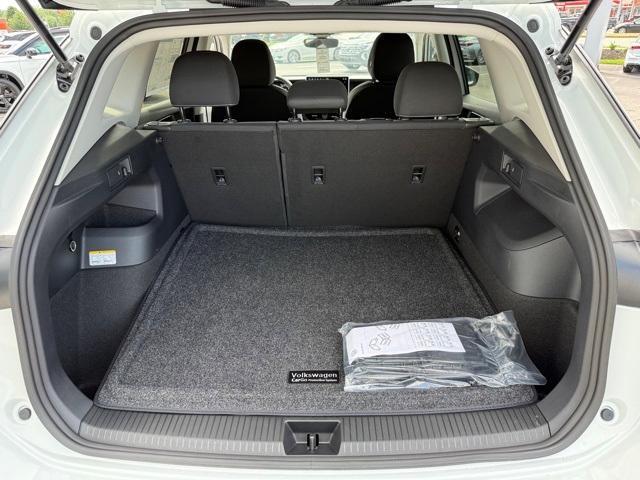 new 2025 Volkswagen Tiguan car, priced at $28,260