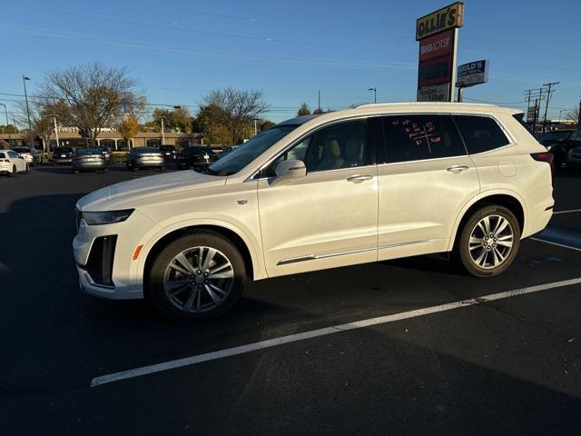 used 2021 Cadillac XT6 car, priced at $30,722