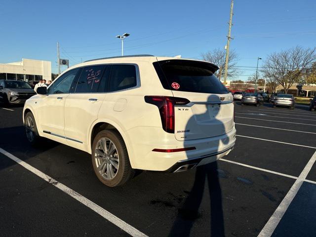 used 2021 Cadillac XT6 car, priced at $30,722