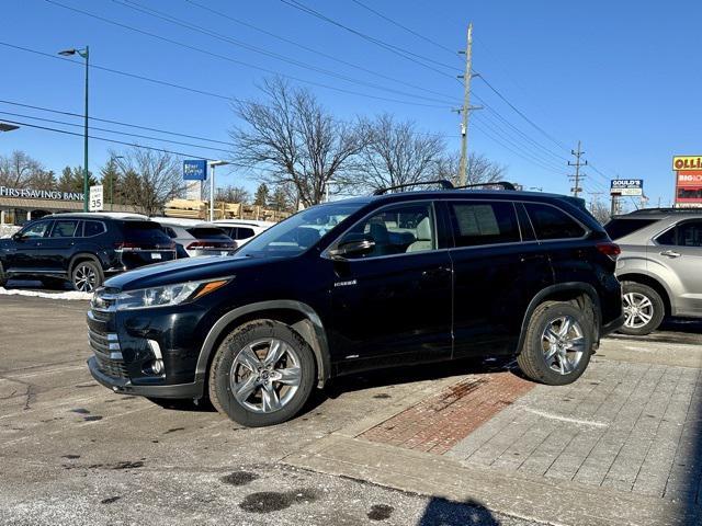 used 2017 Toyota Highlander Hybrid car, priced at $20,341