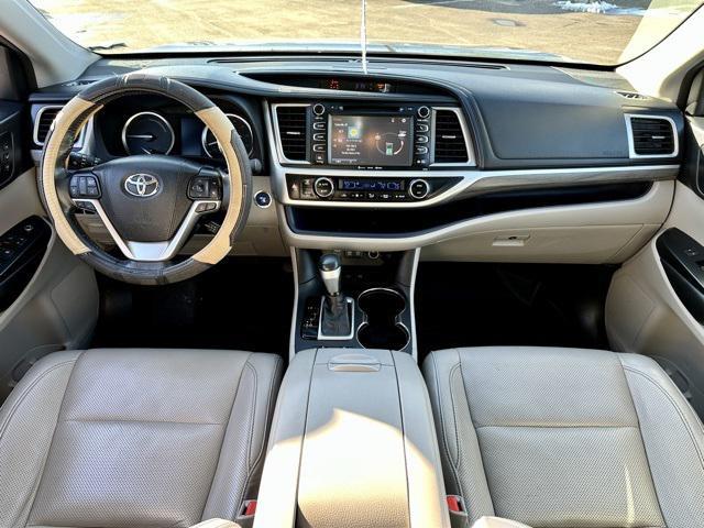 used 2017 Toyota Highlander Hybrid car, priced at $20,341