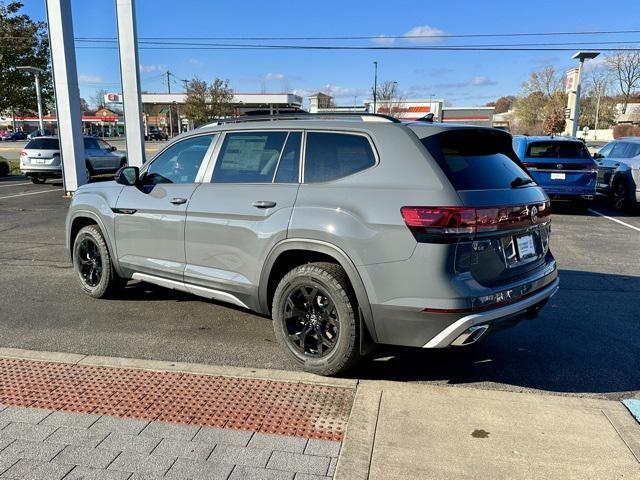 new 2025 Volkswagen Atlas car, priced at $49,871