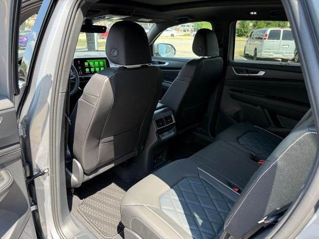 new 2025 Volkswagen Atlas Cross Sport car, priced at $49,267