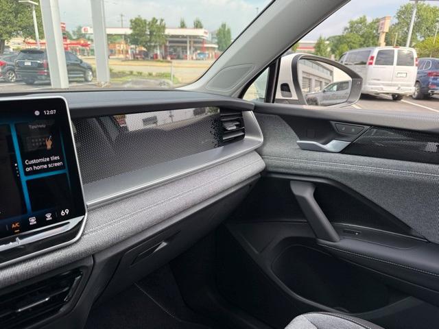 new 2025 Volkswagen Tiguan car, priced at $28,556