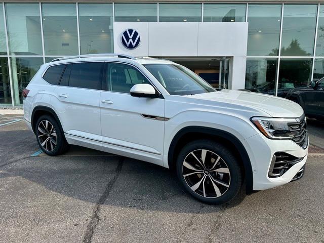 new 2026 Volkswagen Atlas car, priced at $54,999