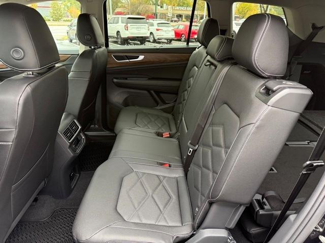 new 2026 Volkswagen Atlas car