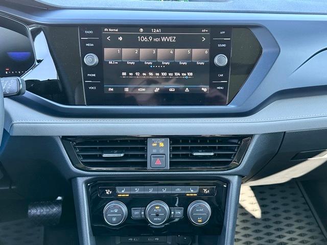 new 2024 Volkswagen Taos car, priced at $28,000