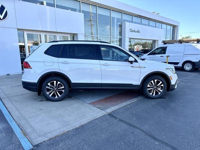 new 2024 Volkswagen Tiguan car, priced at $28,312