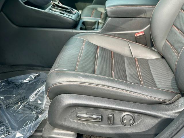 used 2025 Honda CR-V Hybrid car, priced at $36,294