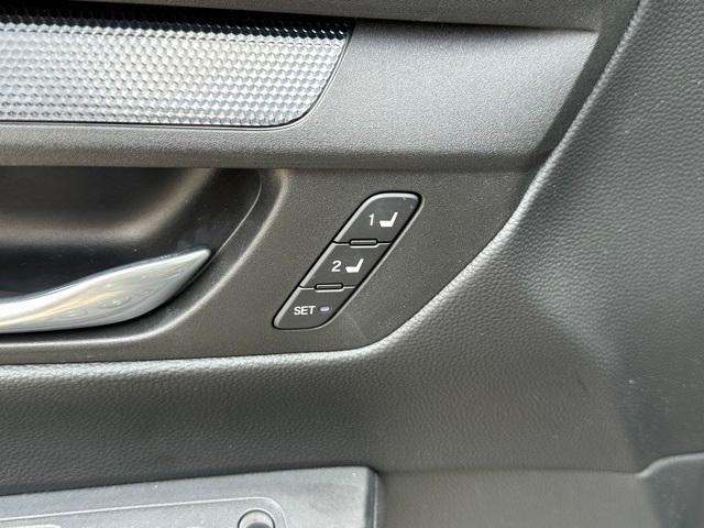 used 2025 Honda CR-V Hybrid car, priced at $36,294