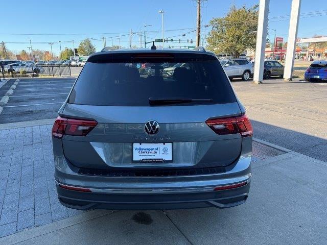 new 2024 Volkswagen Tiguan car, priced at $28,312