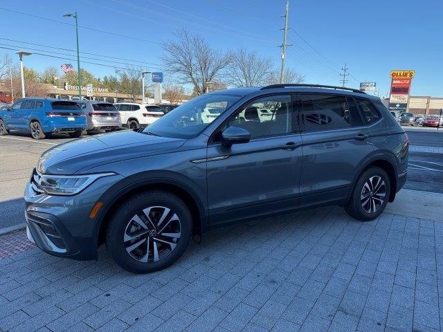 new 2024 Volkswagen Tiguan car, priced at $28,312