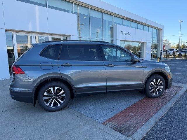 new 2024 Volkswagen Tiguan car, priced at $28,312