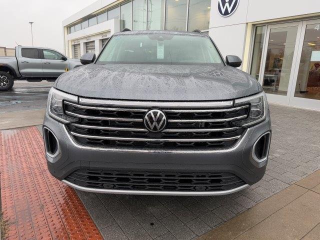 new 2025 Volkswagen Atlas car, priced at $47,762