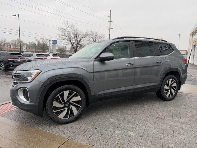 new 2025 Volkswagen Atlas car, priced at $47,762