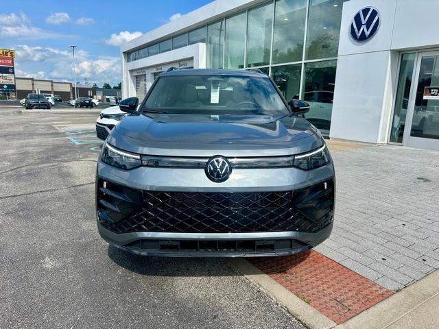 new 2025 Volkswagen Tiguan car, priced at $36,121