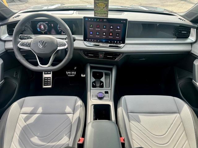 new 2025 Volkswagen Tiguan car, priced at $36,121