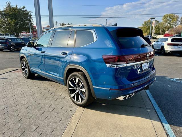 new 2025 Volkswagen Atlas car, priced at $54,925