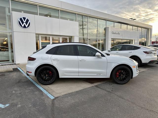 used 2018 Porsche Macan car, priced at $41,986