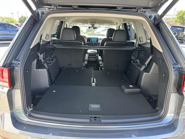 new 2025 Volkswagen Atlas car, priced at $47,487