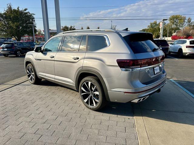 new 2025 Volkswagen Atlas car, priced at $56,136