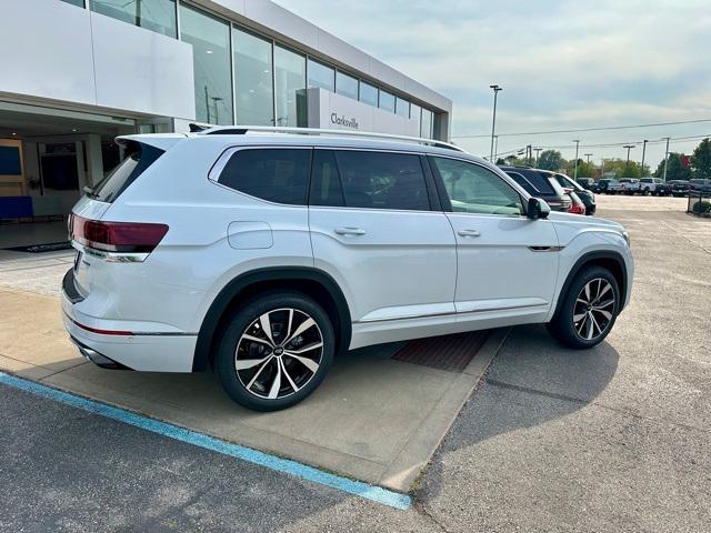 new 2026 Volkswagen Atlas car, priced at $53,803