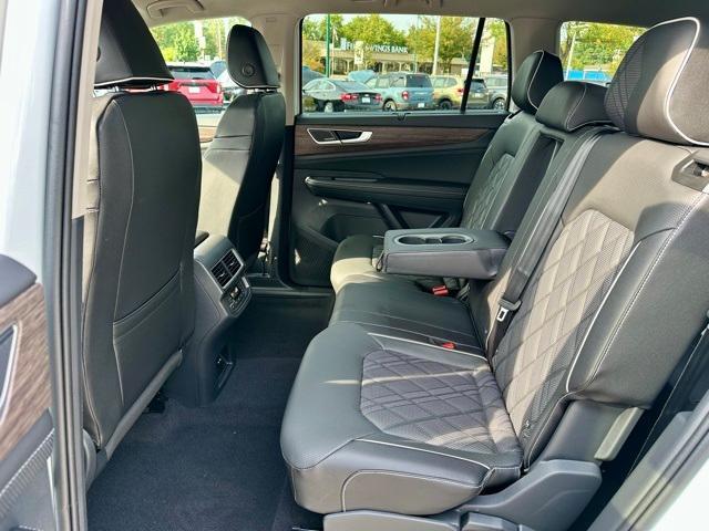 new 2026 Volkswagen Atlas car, priced at $53,803