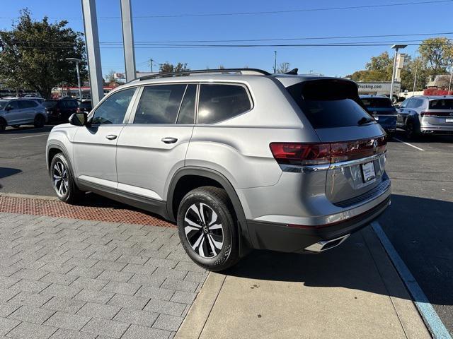 new 2025 Volkswagen Atlas car, priced at $42,457