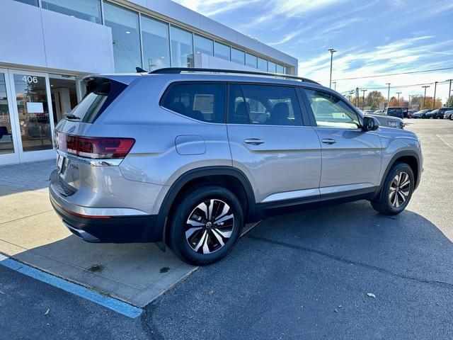 new 2025 Volkswagen Atlas car, priced at $42,457