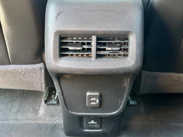 used 2020 Chevrolet Equinox car, priced at $13,000