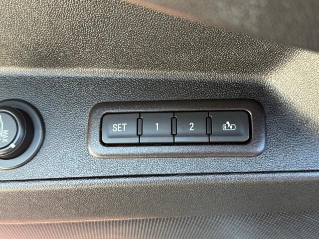 used 2020 Chevrolet Equinox car, priced at $13,000