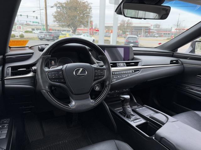 used 2019 Lexus ES 350 car, priced at $30,106